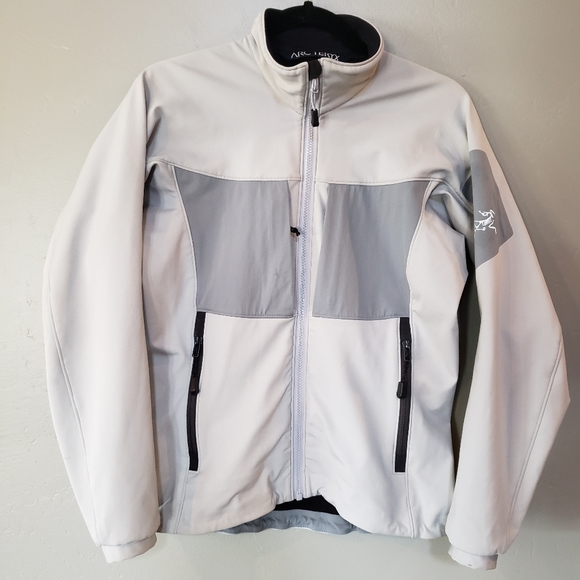 Arc'teryx Jackets & Blazers - Arc'teryx Women's Softshell Jacket
